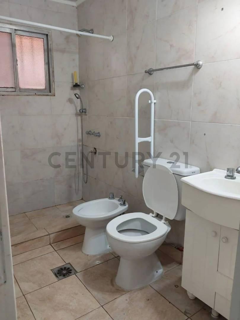 Foto de CASA EN VENTA HUDSON 4 AMBIENTES CON COCHERA, imagen 5