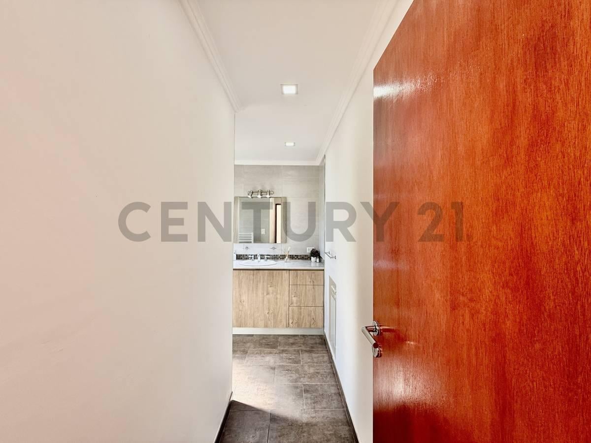 CASA EN VENTA EN BRANDSEN ESTANCIA LAS MALVINAS DE 4 DORMITORIOS PREMIUM
