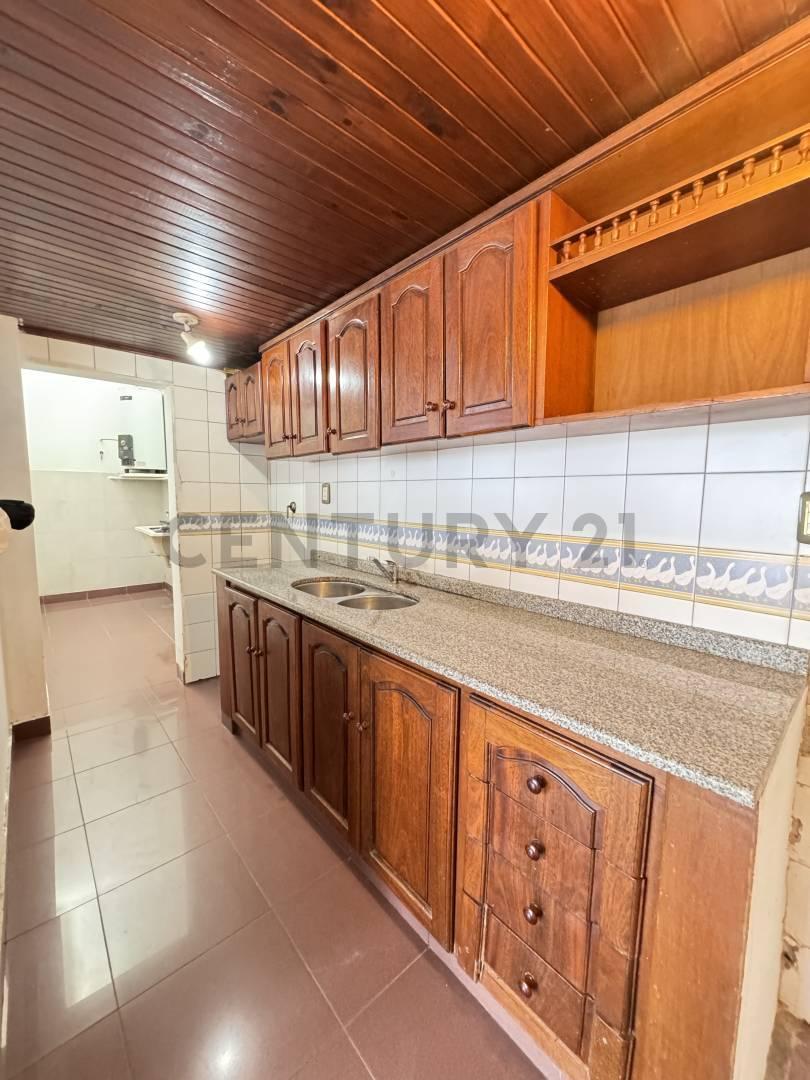 Foto de PH EN VENTA WILDE 2 DORMITORIOS PATIO PARRILLA, imagen 1