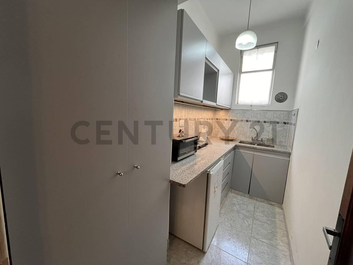 Foto de MONOAMBIENTE EN VENTA EN RECOLETA AMUEBLADO, imagen 2
