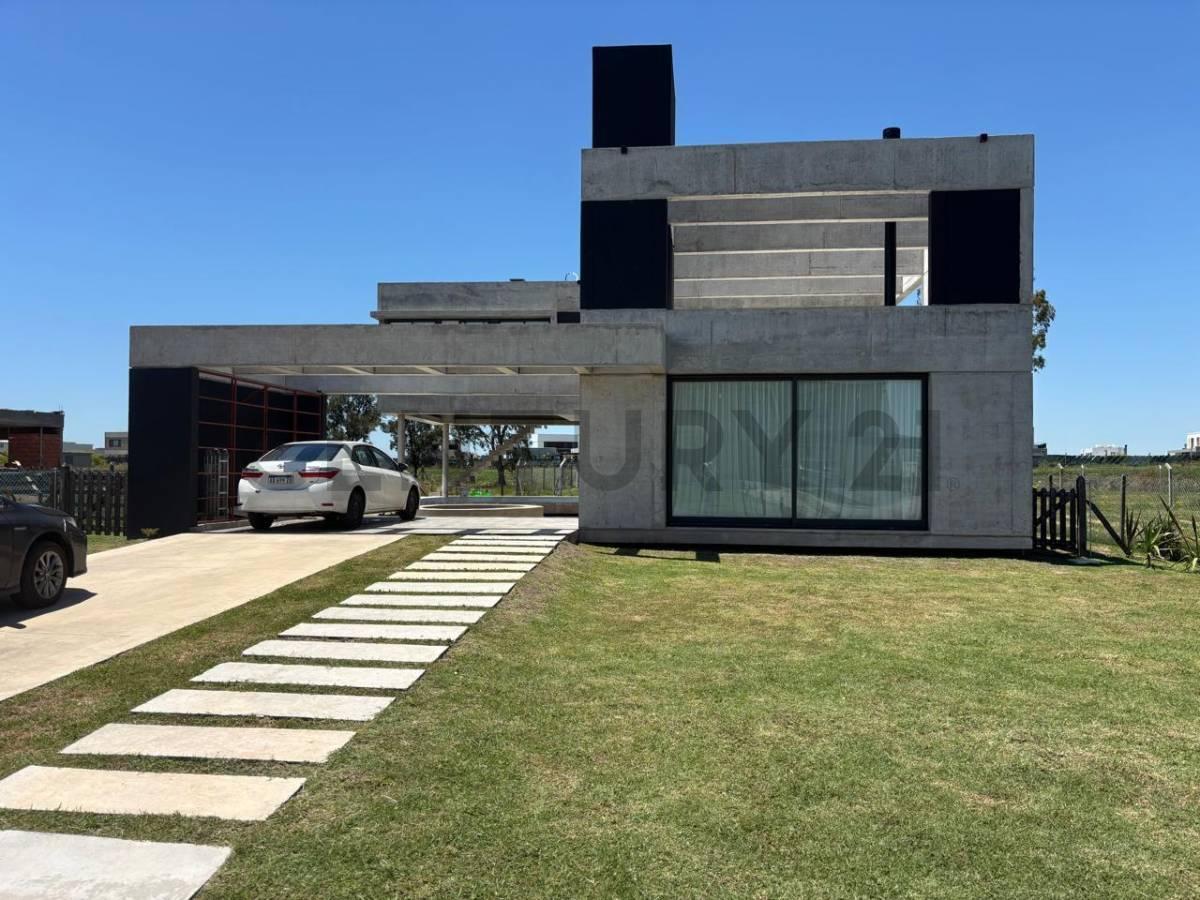 Foto de Casa en Venta en Puerto Nizuc Hudson Berazategui de categoria, imagen 5
