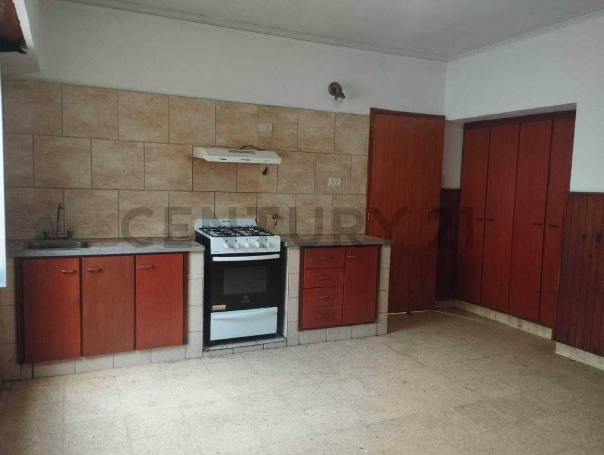 Foto de CASA PH EN VENTA EN LA PLATA, imagen 2