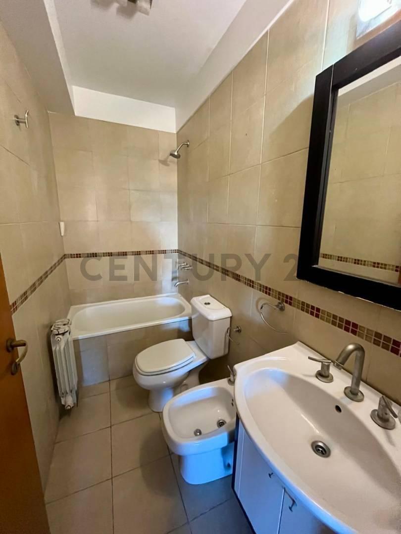 Foto de Departamento en venta Florencio Varela 2 ambientes cochera, imagen 4
