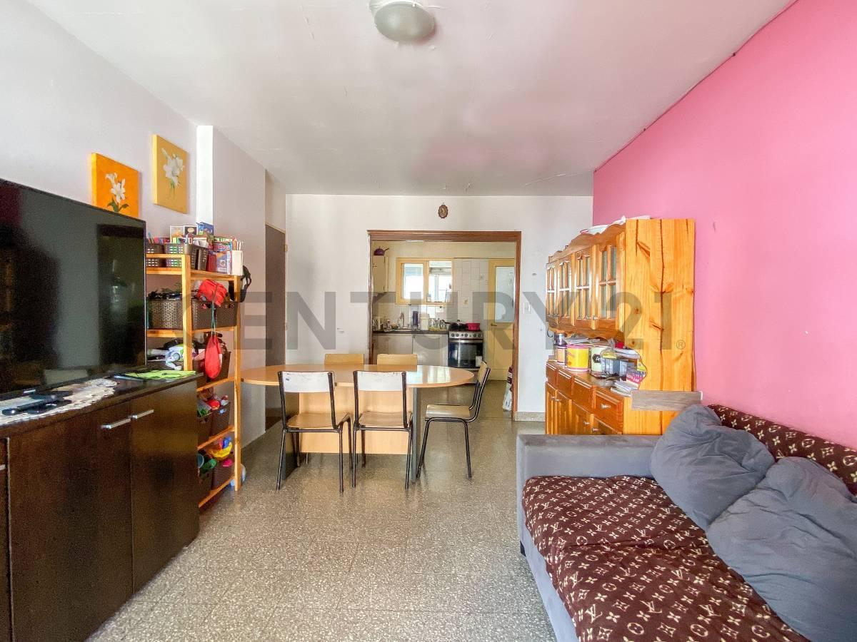 Foto de DEPARTAMENTO VENTA LA PLATA 2 DORMITORIOS BALCÓN, imagen 2