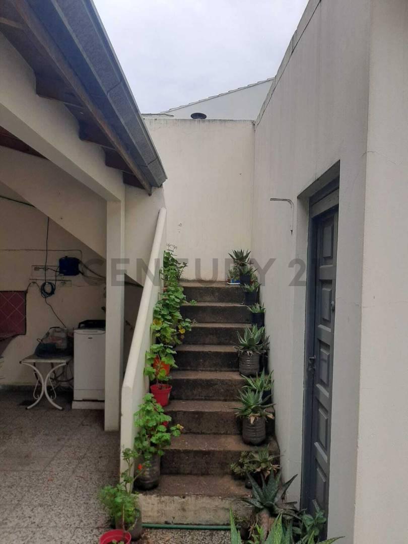 Foto de PH Venta en La Florida Quilmes Apto Credito Pileta Parrilla, imagen 3
