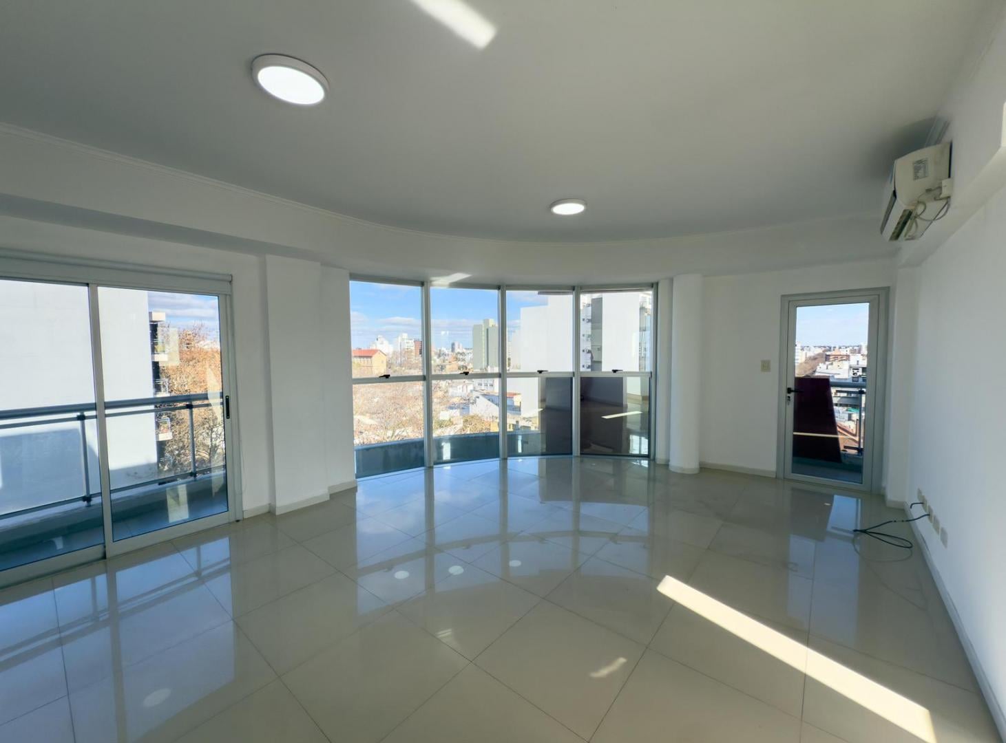 Foto de Venta departamento la plata 1 dormitorio, balcon cochera, imagen 4