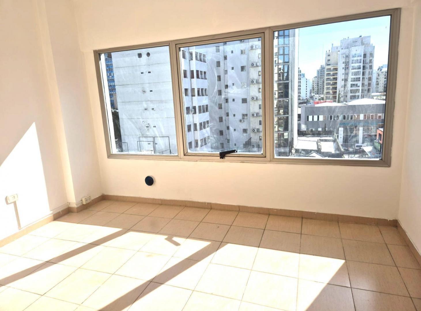 Foto de venta oficina la plata 2 privados, imagen 1