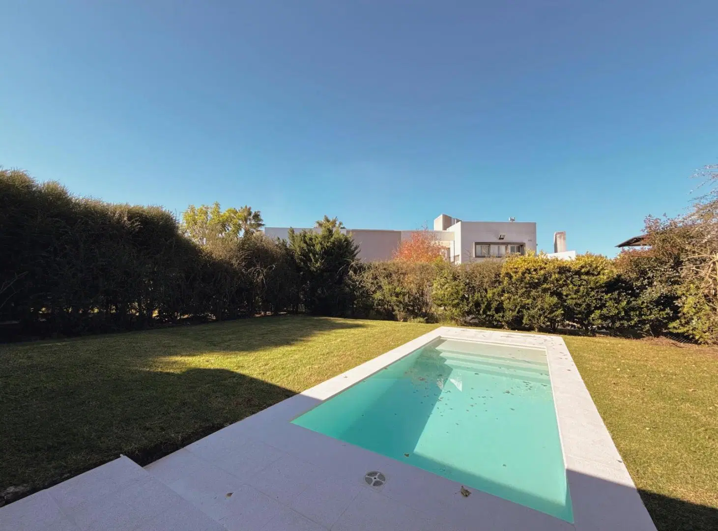 San Sebastian - Casa De 3 Dormitorios Con Pileta En Venta - Barrio Cerrado, Funes 2