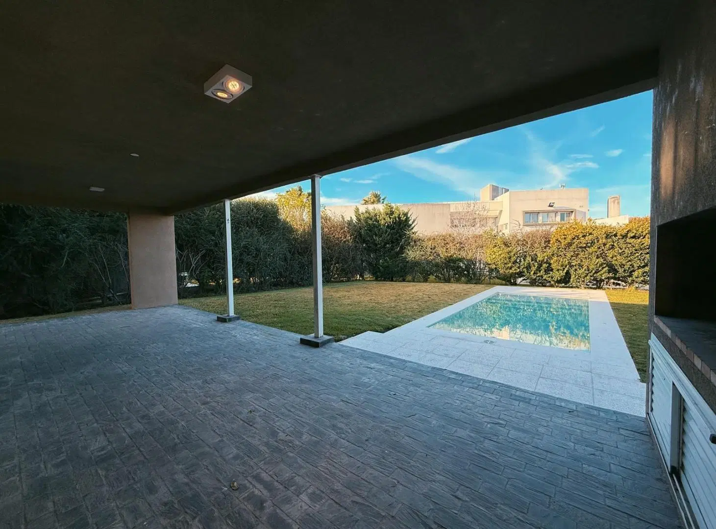 San Sebastian - Casa De 3 Dormitorios Con Pileta En Venta Y Alquiler - Barrio Cerrado, Funes 3
