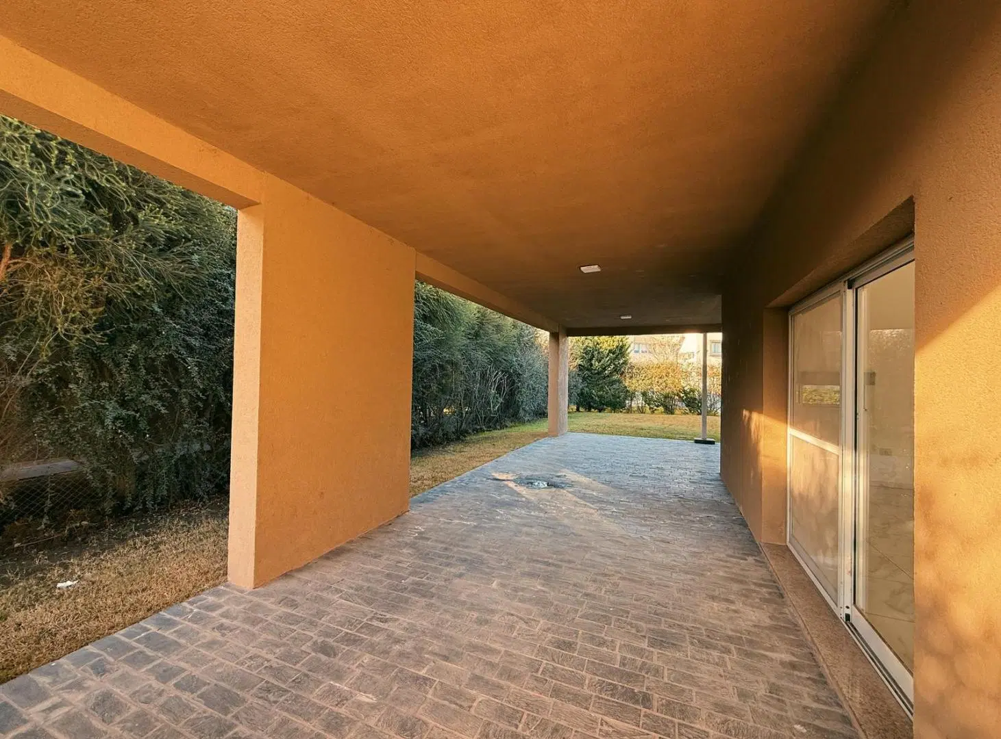 San Sebastian - Casa De 3 Dormitorios Con Pileta En Venta Y Alquiler - Barrio Cerrado, Funes 2