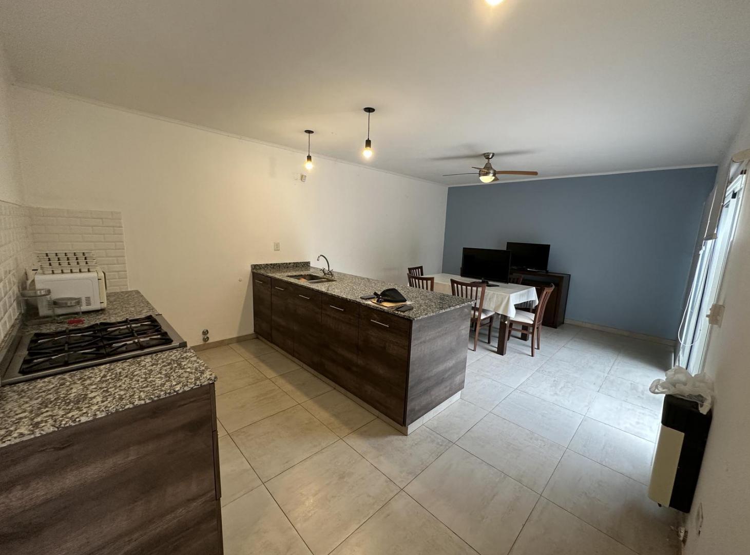 Foto de Cimarron 2581 - Casa De 3 Dormitorios Amoblado En Alquiler - Country, imagen 2