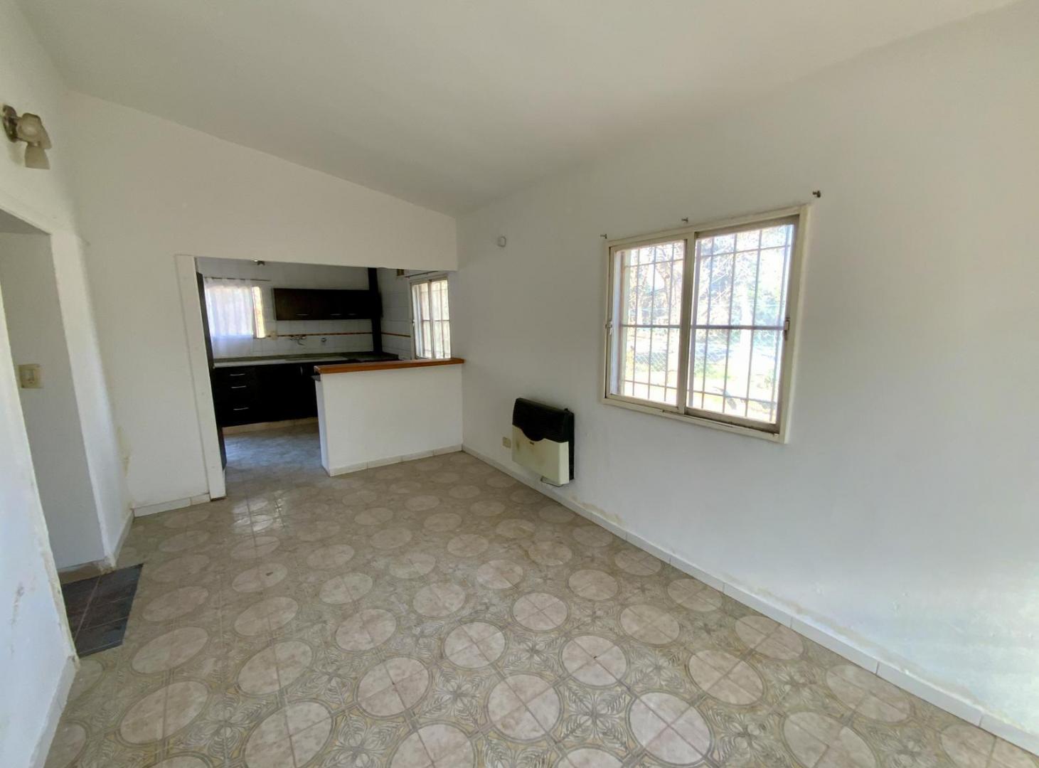 Foto de Juan Manuel De Rosas 4600 - Funes- Casa De 3 Dormitorios - En Venta -, imagen 5