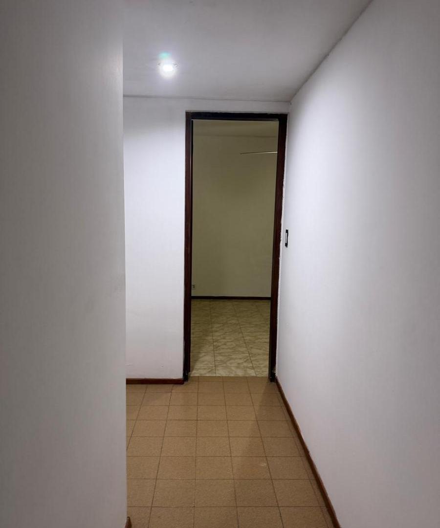 Foto de Casa en alquiler en Funes Uso Comercial, 4 habitaciones y piscina, imagen 4