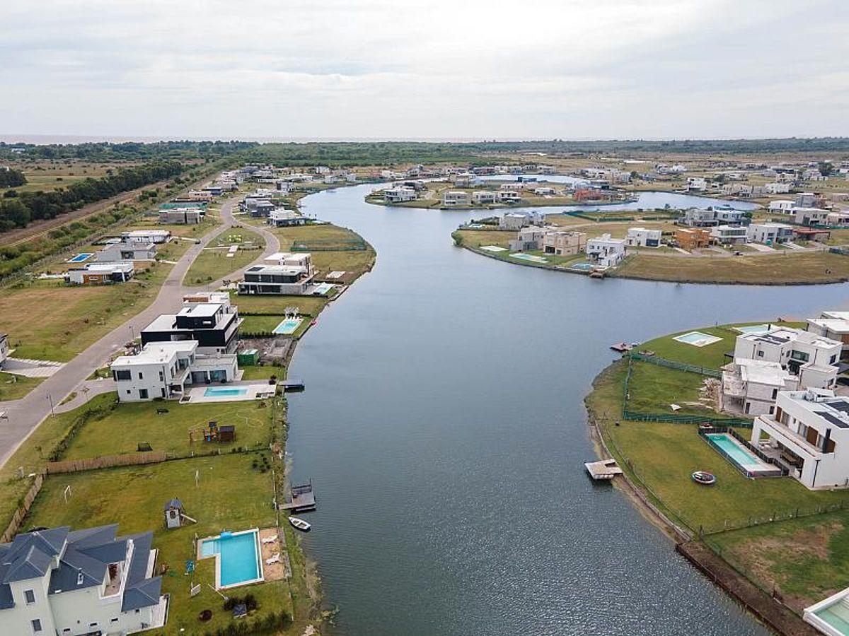 Hermoso lote interno en Villalobos - perteneciente a Pueblos del Plata