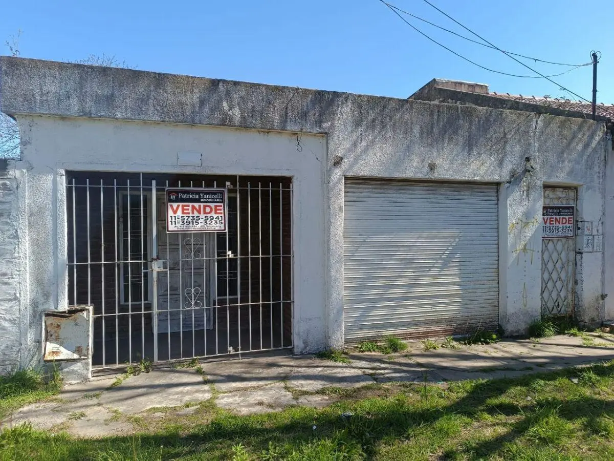 Casa con local y lote 10x40 en Juan María Gutiérrez – Gran potencial para reciclar o invertir 1