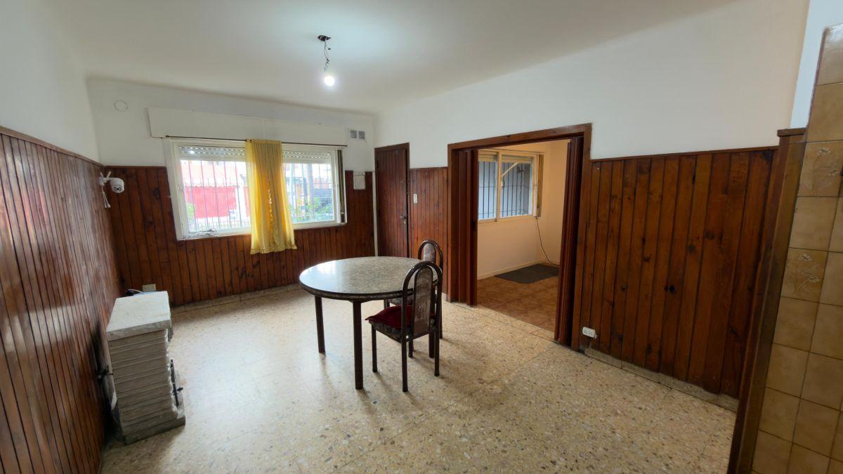 Foto de Casa de 3 ambientes en alquiler en Villa España, imagen 2