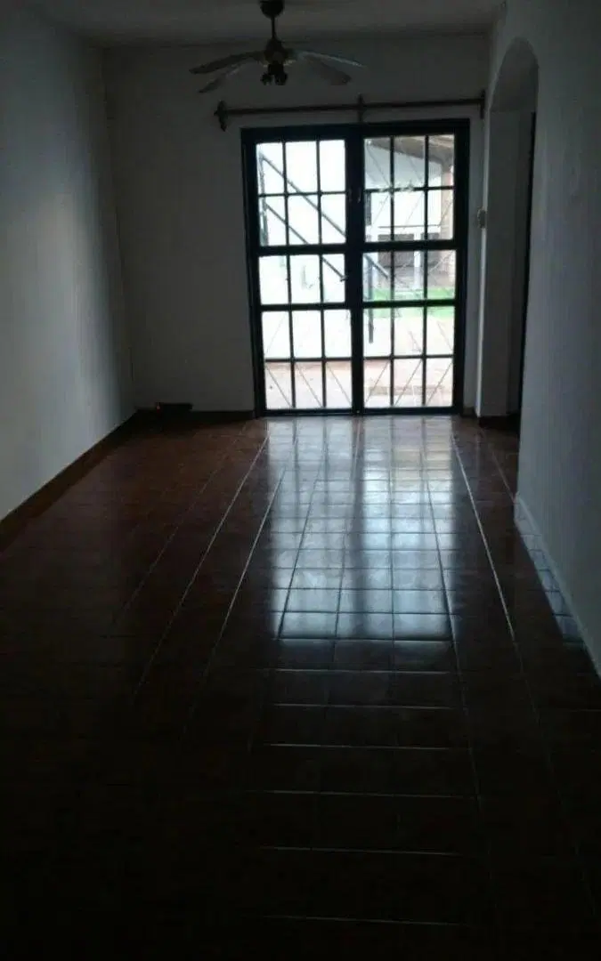 Venta Hermosa Casa 2 Dorm. Bº Alto Verde. 4