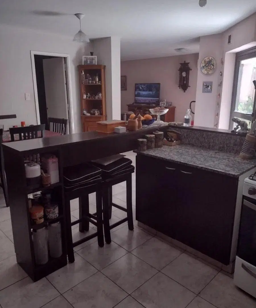 Venta departamento en Planta Baja., 2dormitorios .Bº Alta Córdoba 3