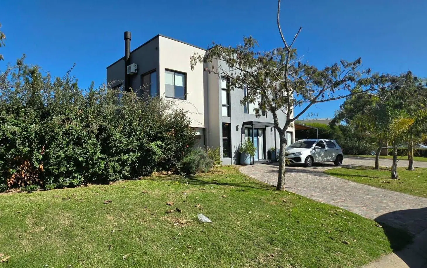 VENTA CASA 3 DORMITORIOS EN Benavidez BARRIO PRIVADO SAN AGUSTIN 4