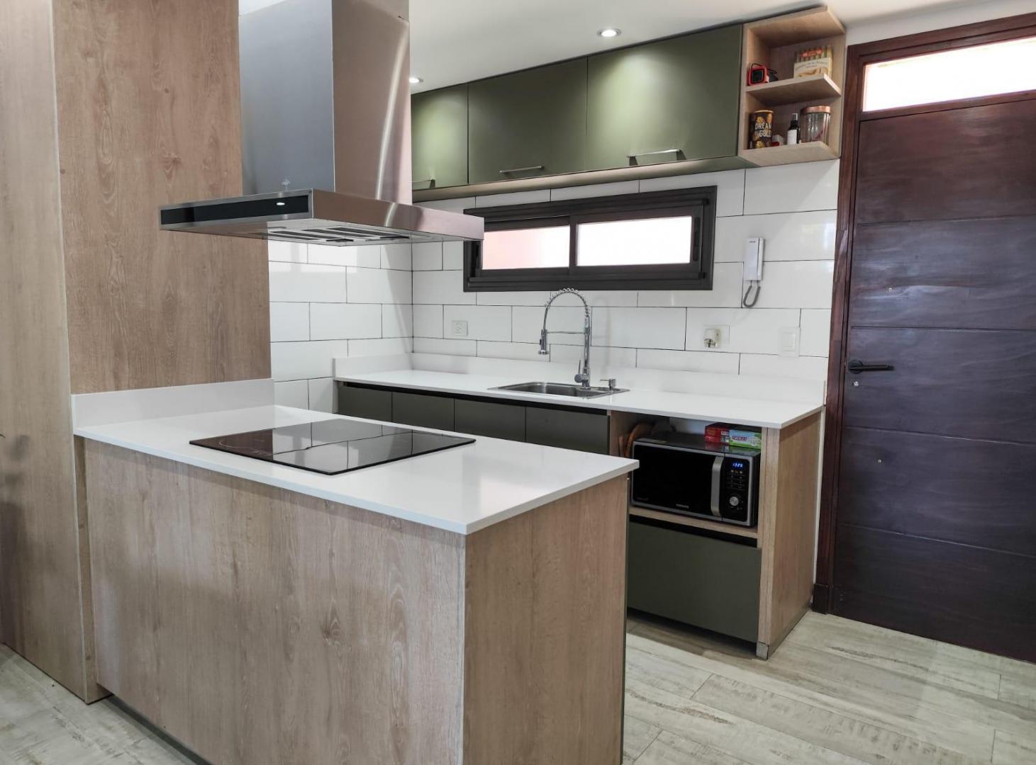 Foto de VENTA DEPARTAMENTO TRES AMBIENTES Villa Gobernador Udaondo BARRIO, imagen 2