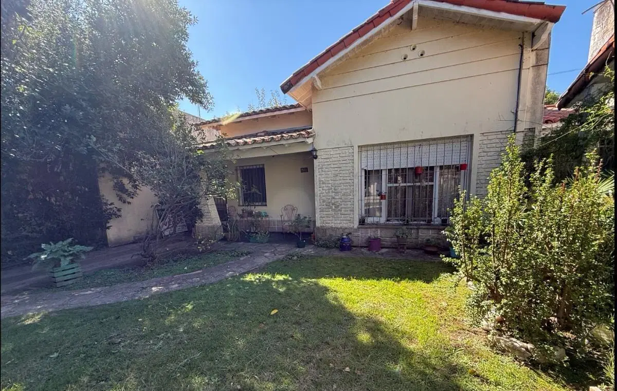 Venta Casa 3 Ambientes en Bella Vista APTO CREDITO 5