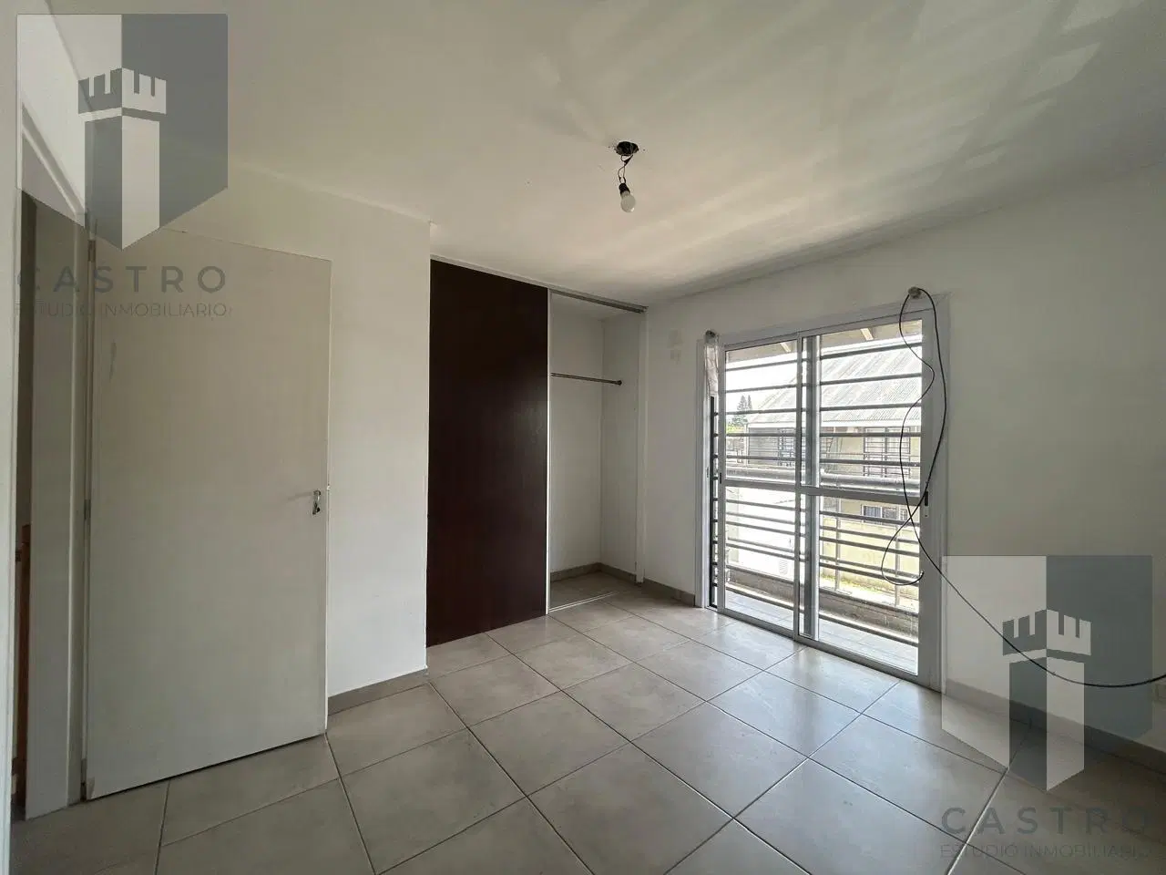 Venta Duplex en Jose c Paz, APTO CREDITO 2