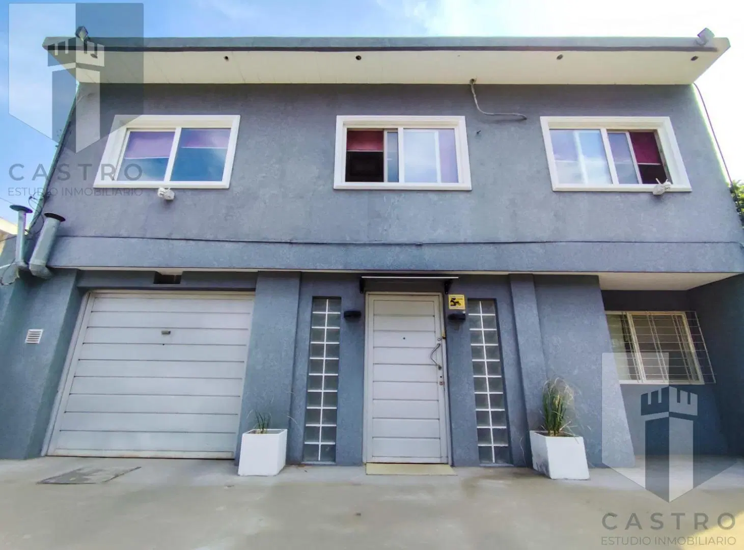 Venta Casa 4 Ambientes en Boulogne Sur Mer con Pileta 1