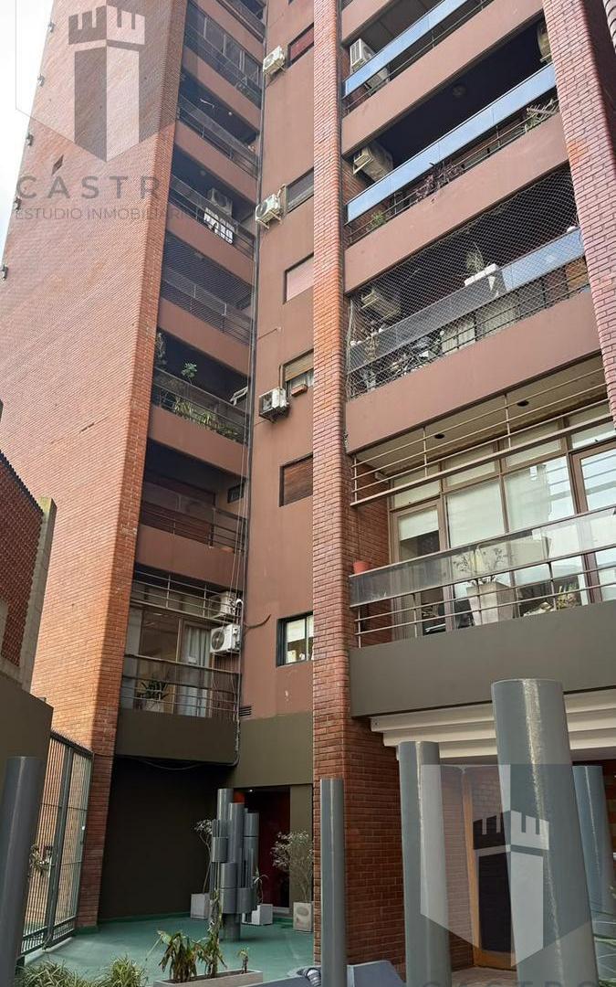 Foto de Venta Departamento ambiente distribuido en tres pantas Nuñez con, imagen 3