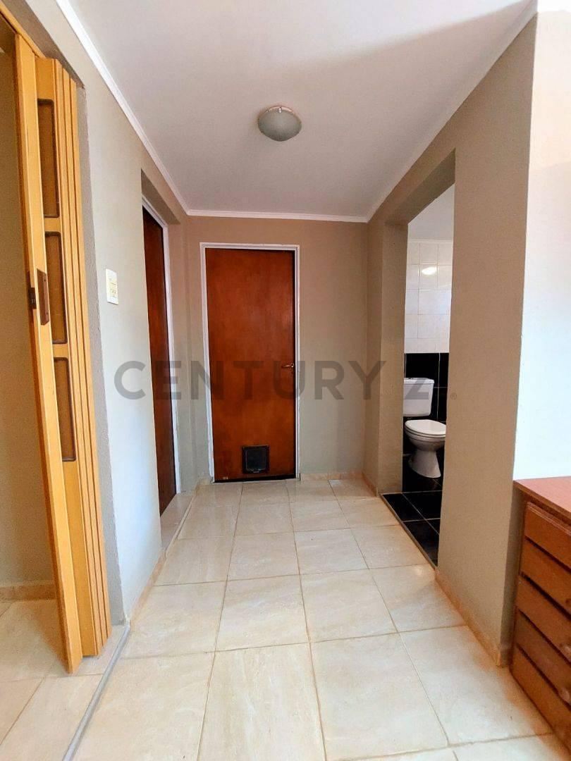 Venta de Casa 3 Dorm. 2 Baños, Lavadero, Living, Come. 3