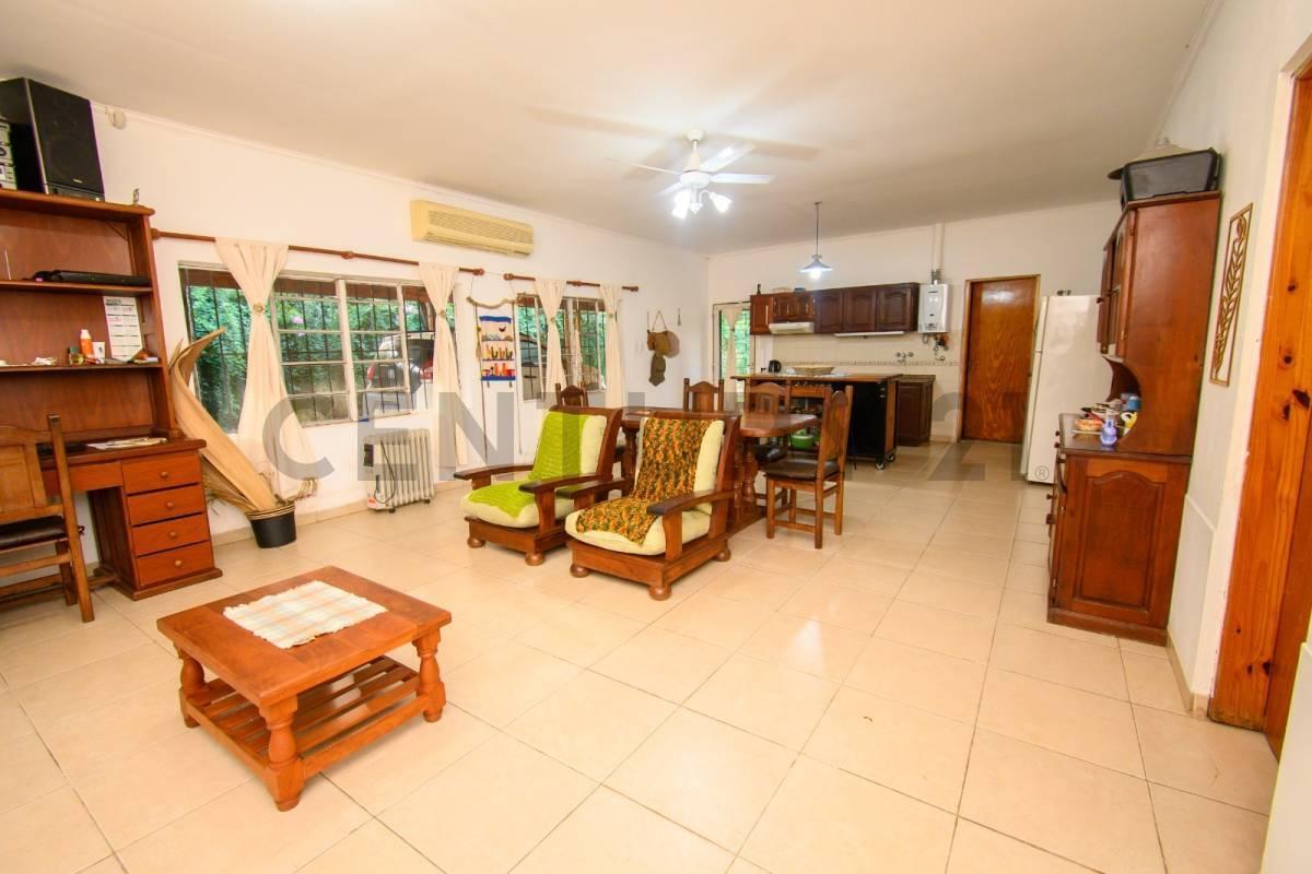 Se Vende Excelente Quinta en Arroyo Leyes 4