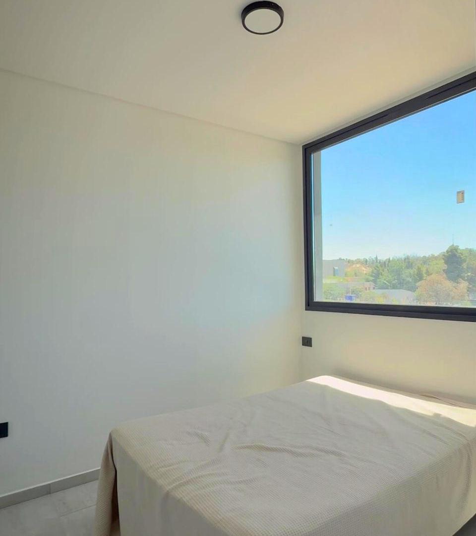 Departamentos en Venta Leloir 143