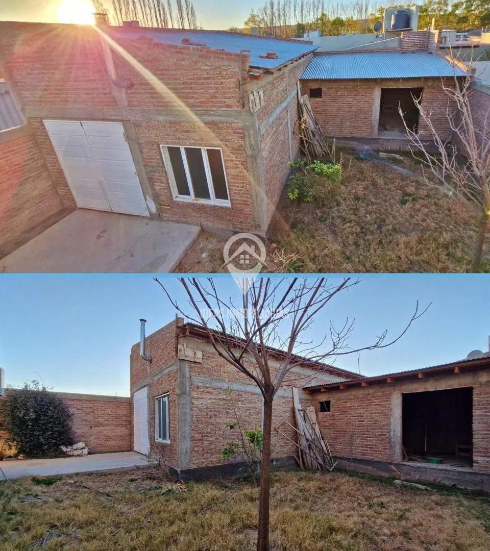 Casa 2 Dormitorios + Estudio | Don Lukacs Plottier 5