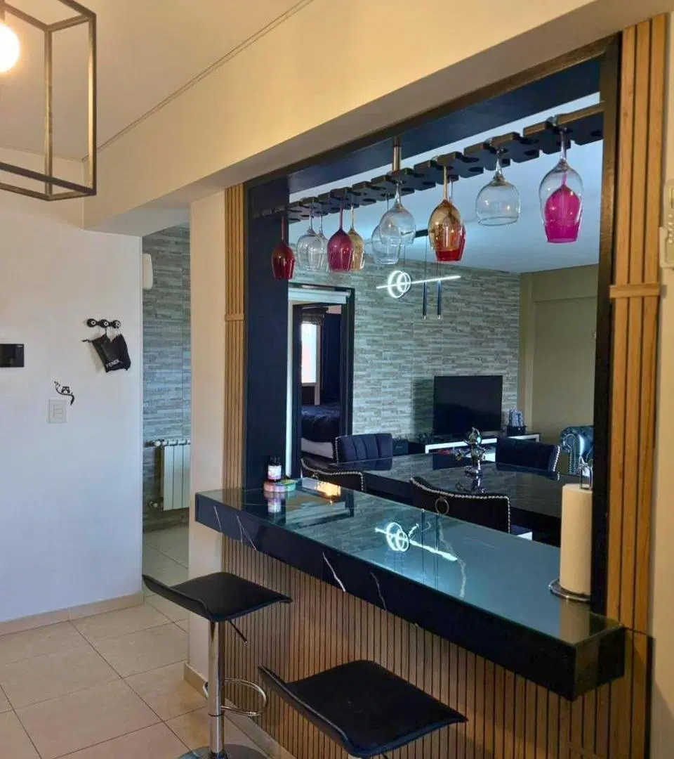Departamento de 1 dormitorio con balcón y cochera 3