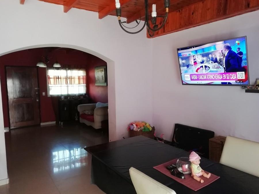 Foto de CASA EN VENTA 5 ambientes REBAJADA!!!, imagen 2