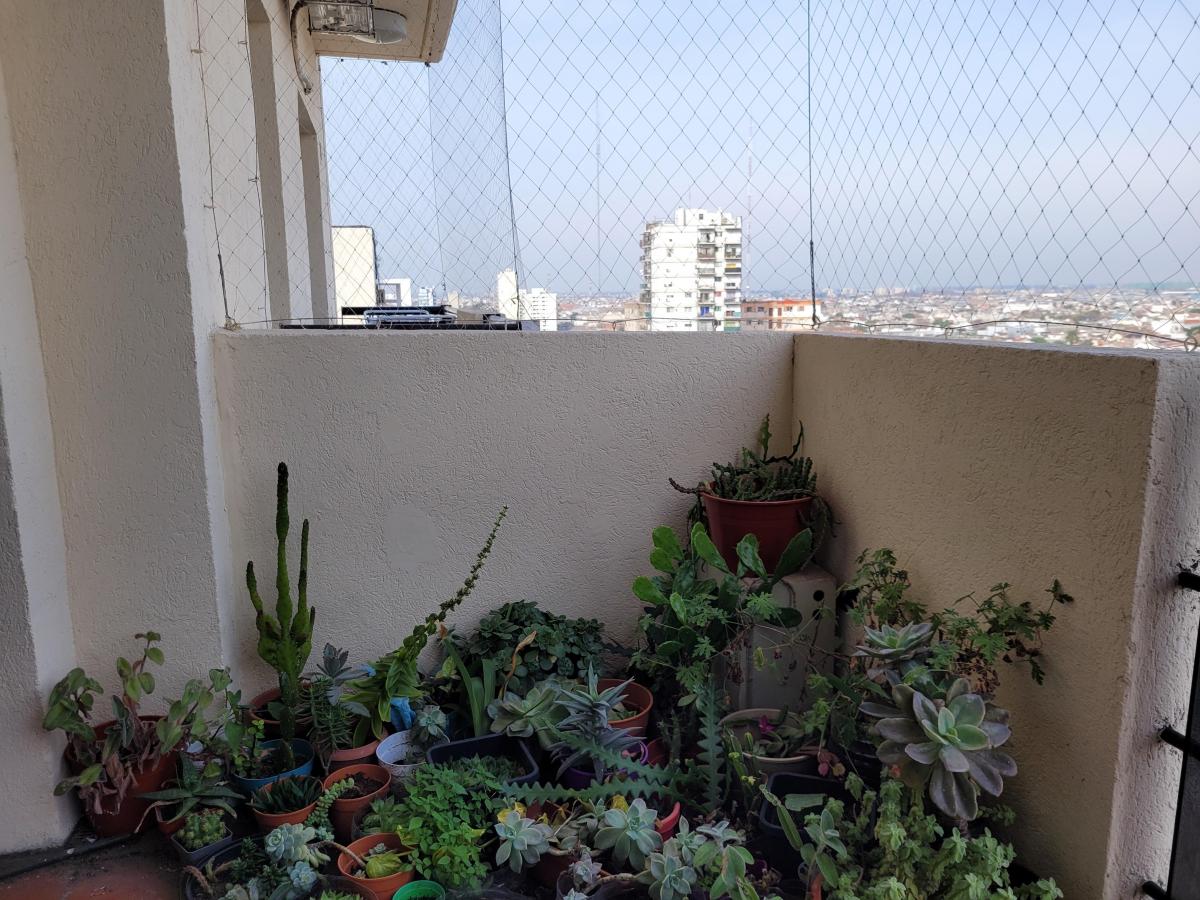 Departamento 3 Ambientes con Cochera en Avellaneda Sobre Av Mitre Al 2400 Rebajado! 2