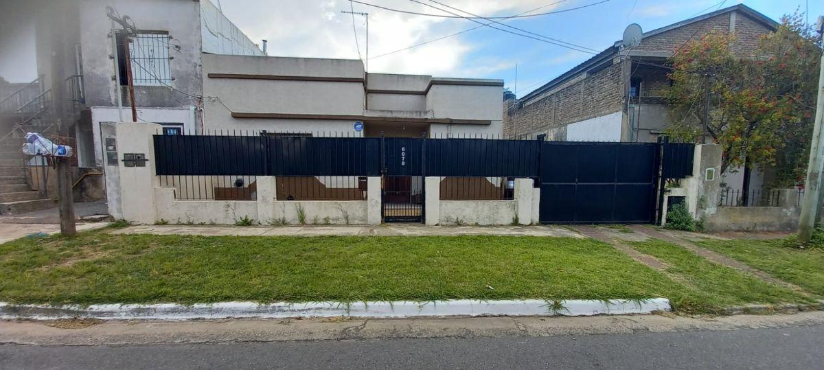 CASA EN VENTA con terreno Libre, Oportunidad REBAJADA!! Lote 12x30mts. Hudson