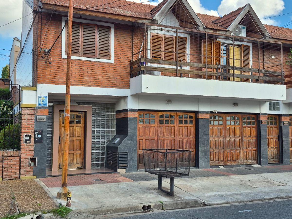 Departamento 3 ambientes 2 cocheras en Bernal