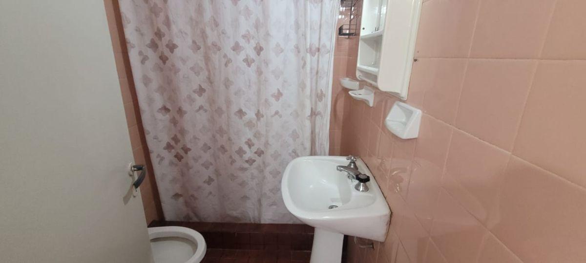 Foto de DEPARTAMENTO 2 Ambientes zona estacion Wilde ctro., imagen 5