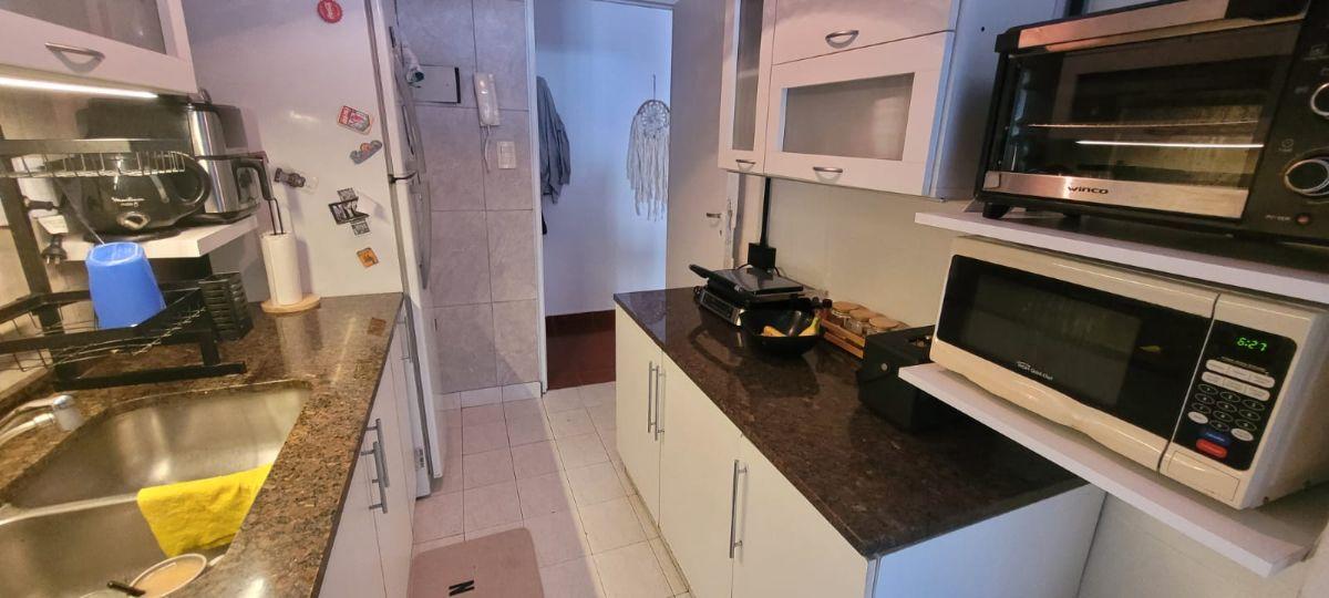 Departamento de 4 Ambientes en Complejo Las Flores al 1600 Wilde. torre 26