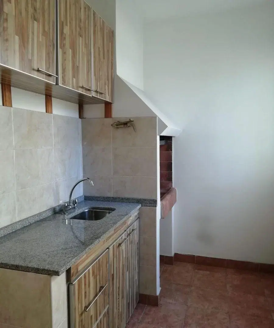 Departamento 2 ambientes Muy lindo en Mitre 6050 Wilde 4