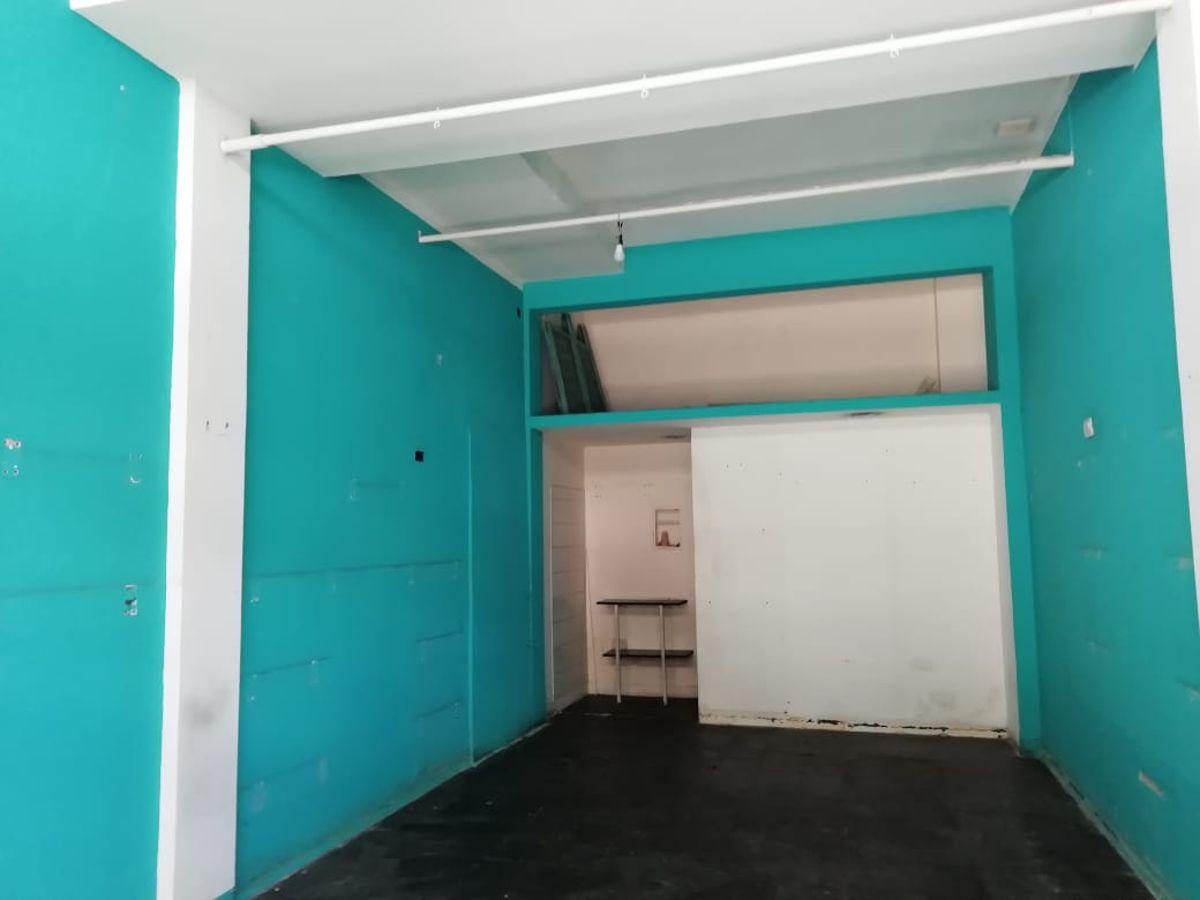 Foto de Local en alquiler F. Onsari 38 a mts. de Av. Mitre, imagen 3