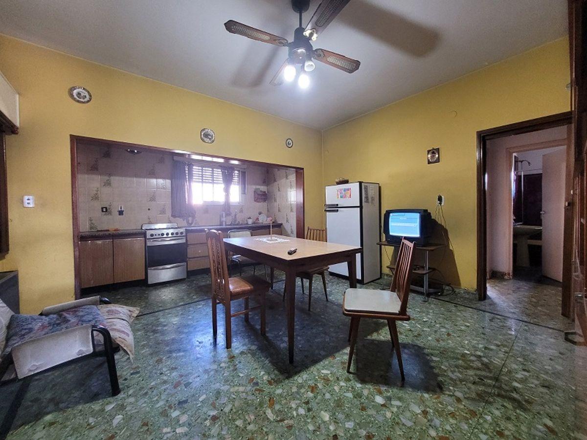 Foto de Departamento tipo PH de 4 ambientes con terraza, imagen 2
