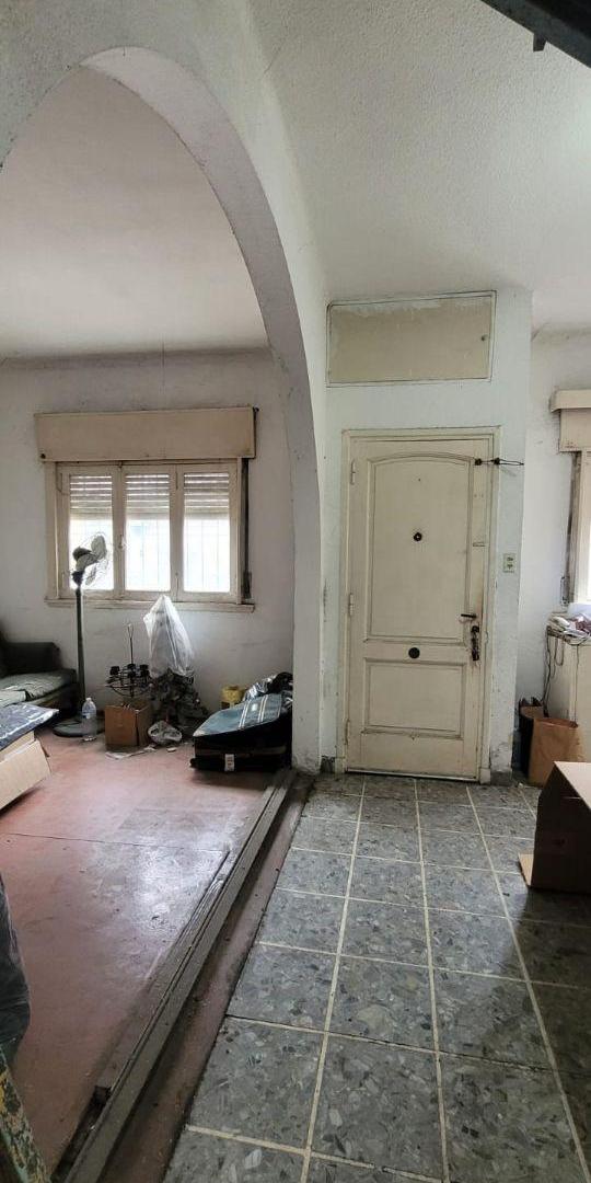 Foto de CASA PH EN VENTA 3 AMBIENTES OPORTUNIDAD PJE. ARIEL AL 600 WILDE, imagen 3
