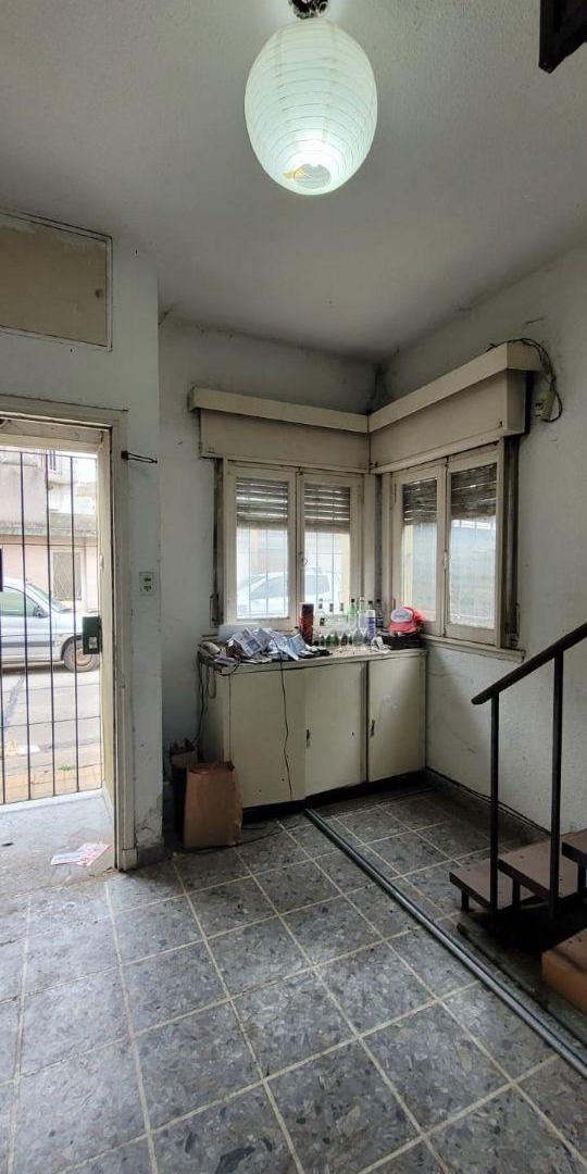 Foto de CASA PH EN VENTA 3 AMBIENTES OPORTUNIDAD PJE. ARIEL AL 600 WILDE, imagen 4