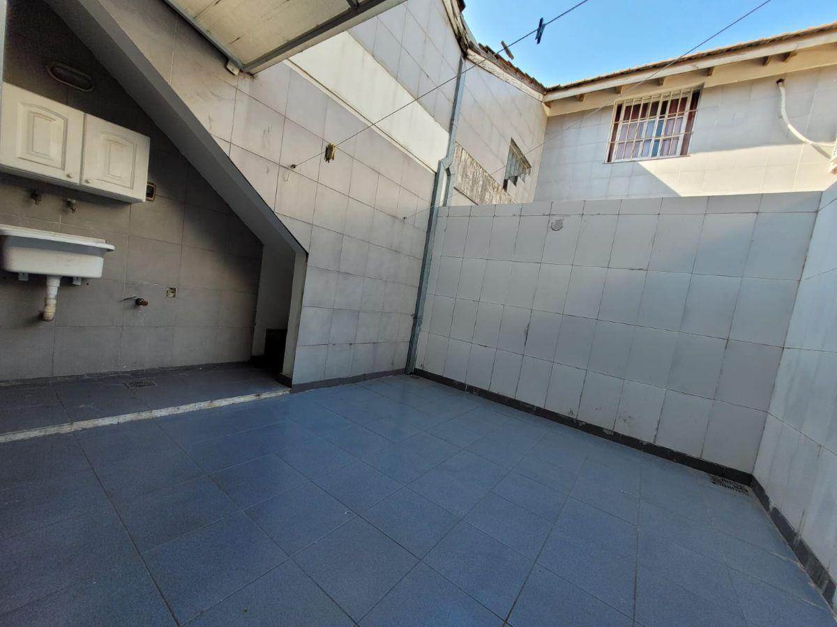 Foto de PH TIPO DUPLEX 3 AMBIENTES VENTA CERRITO 1230 (18) BERNAL, imagen 5