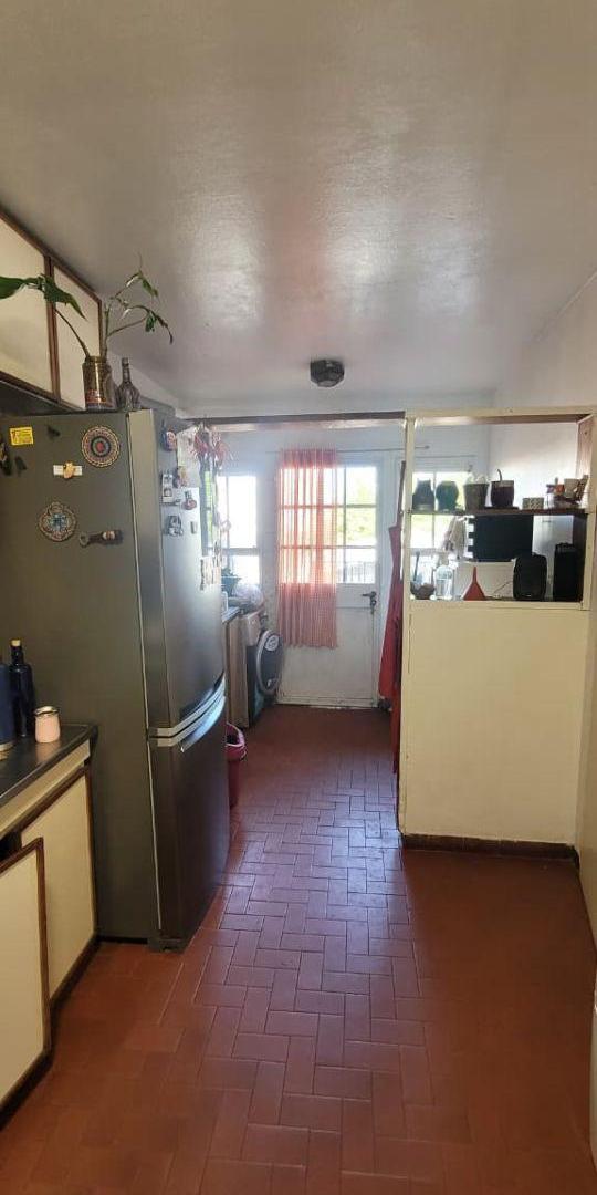 Foto de CASA PH EN VENTA 4 AMBIENTES CON COCHERA, imagen 5