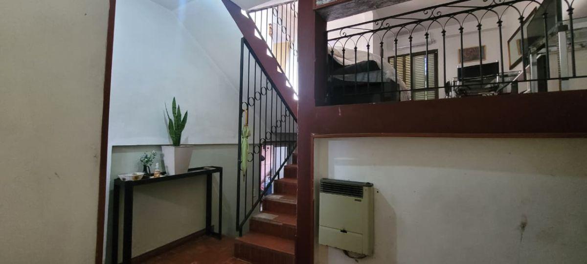 Foto de CASA PH EN VENTA 4 AMBIENTES CON COCHERA, imagen 1