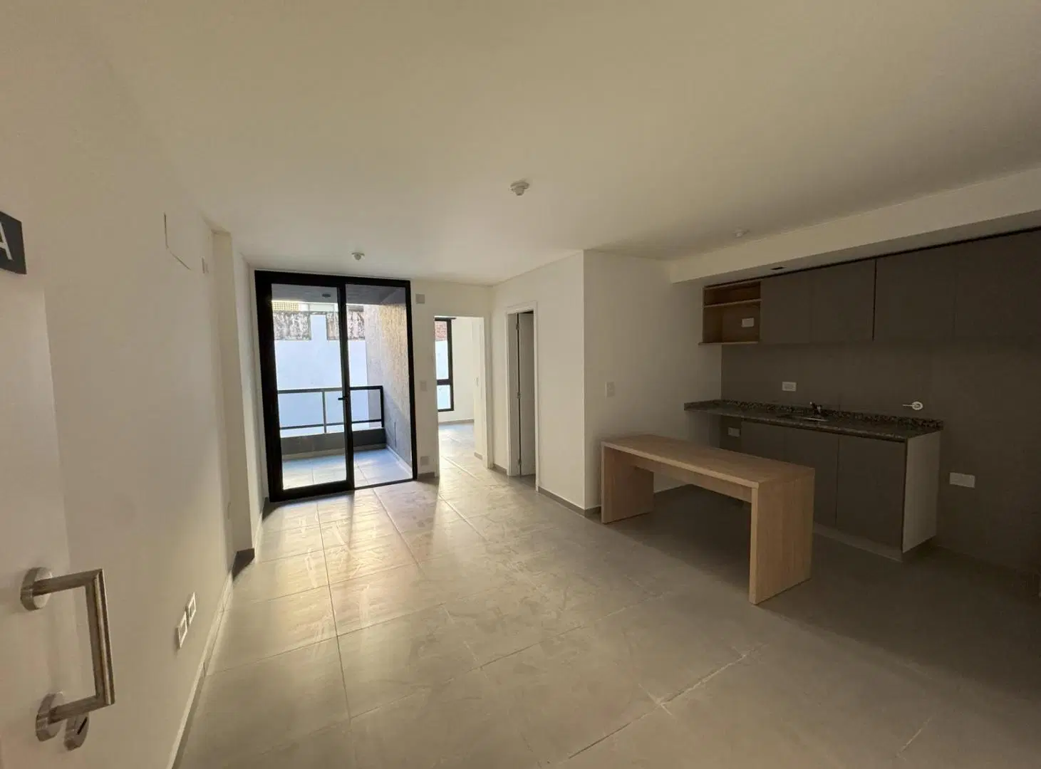 ALQUILER | Bv. Illia | B° Nueva Córdoba | Piso 9 D | 1 Dorm | A estrenar Balcón 2