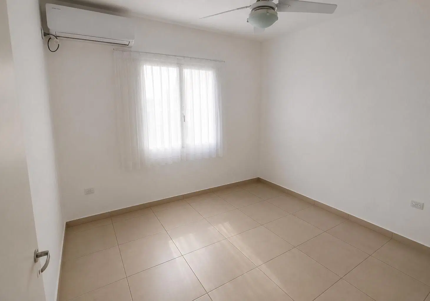 ALQUILER | 2 Dorm | Complejo Cerrado | A. Brown | Alto Alberdi | Cochera   Seguridad 4