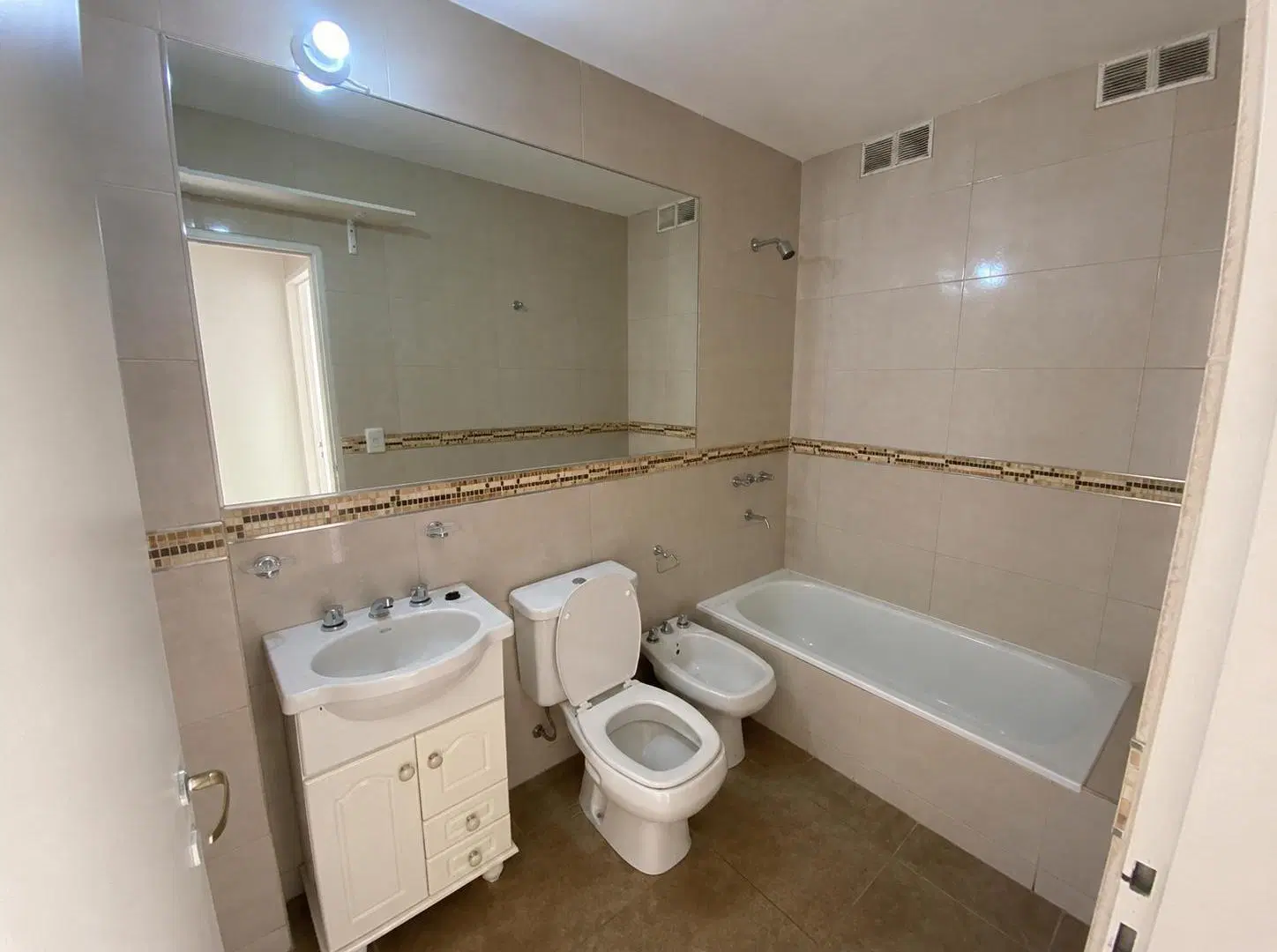 ALQUILER | 2 Dorm | Complejo Cerrado | A. Brown | Alto Alberdi | Cochera   Seguridad 5